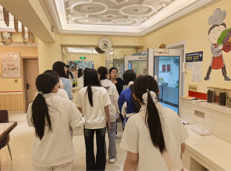 深入了解现代母婴护理行业服务模式与发
